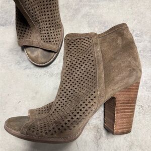 Lucky Brand Green Suede Ankle Boots